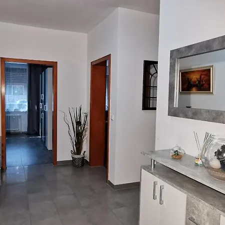 3 Koeln-huerth Apartment *